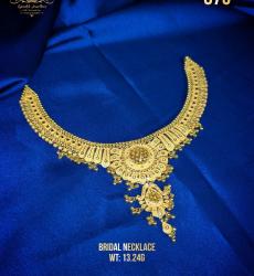 Elegant Luxurious Bridal Hasli Necklace