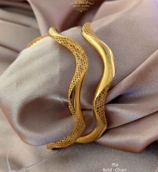 Solid Wave Pattern Gold Bangles