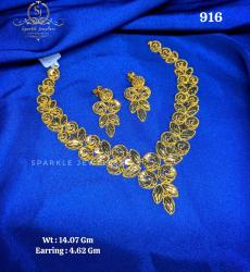 Elegant 916 Gold Necklace Set