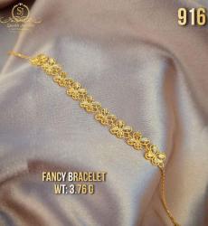 Beautiful 916 Gold Fancy Floral Bracelet