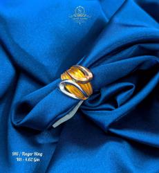 Two Tone 22K Gold Wavy Finger Ring