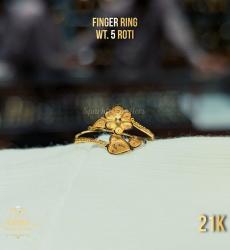 21K Gold Finger Ring Floral and Leaf Design