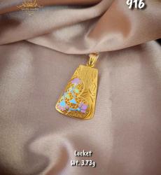Stunning 22k Gold Locket