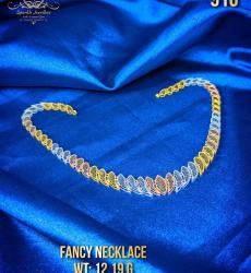 916 Gold Leaf Design Necklace