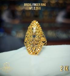 Light Weight Ladies Ring Design