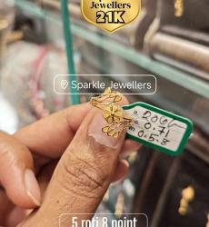 Elegant Floral 21k Gold Finger Ring
