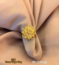 916 Gold Stylish Blooming Flower Ring