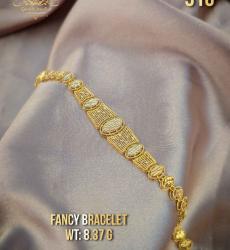 Fancy 22 Karat Gold Bracelet
