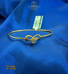 Beautiful 22 Carat Lightweight gold Bangle