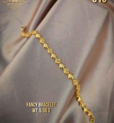 22 Karat Ladies Fancy Bracelet